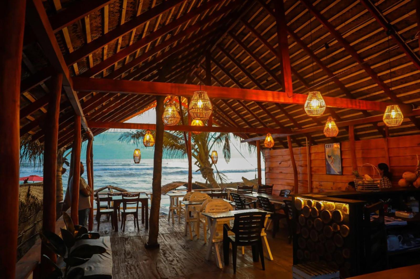 Ocean Breeze Villa Matara Ngoại thất bức ảnh